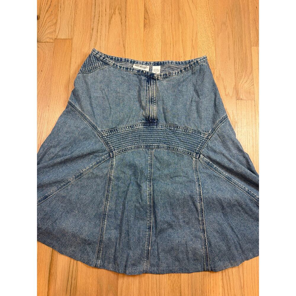 Jeanology 
vintage light-wash denim skirt